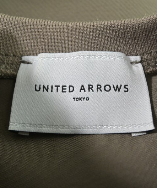UNITED ARROWS（ユナイテッドアローズ）カジュアルシャツ カーキ サイズ:36(S位) レディース/2200623330111