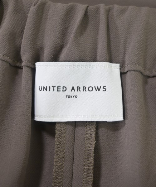 UNITED ARROWS（ユナイテッドアローズ）その他 カーキ サイズ:38(M位) レディース/2200611100023