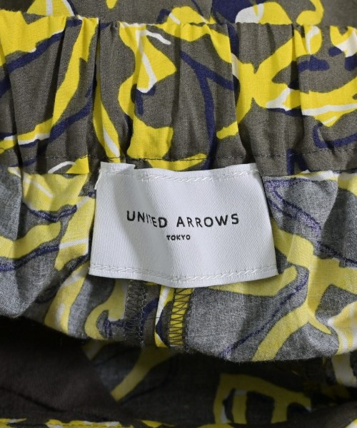 UNITED ARROWS（ユナイテッドアローズ）スラックス カーキ サイズ:36(S位) レディース/2200693884040