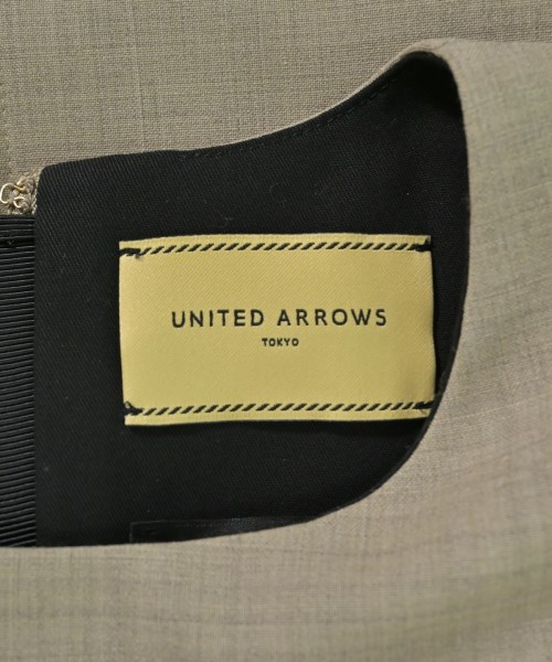 UNITED ARROWS（ユナイテッドアローズ）ワンピース ベージュ サイズ:F レディース/2200642654076
