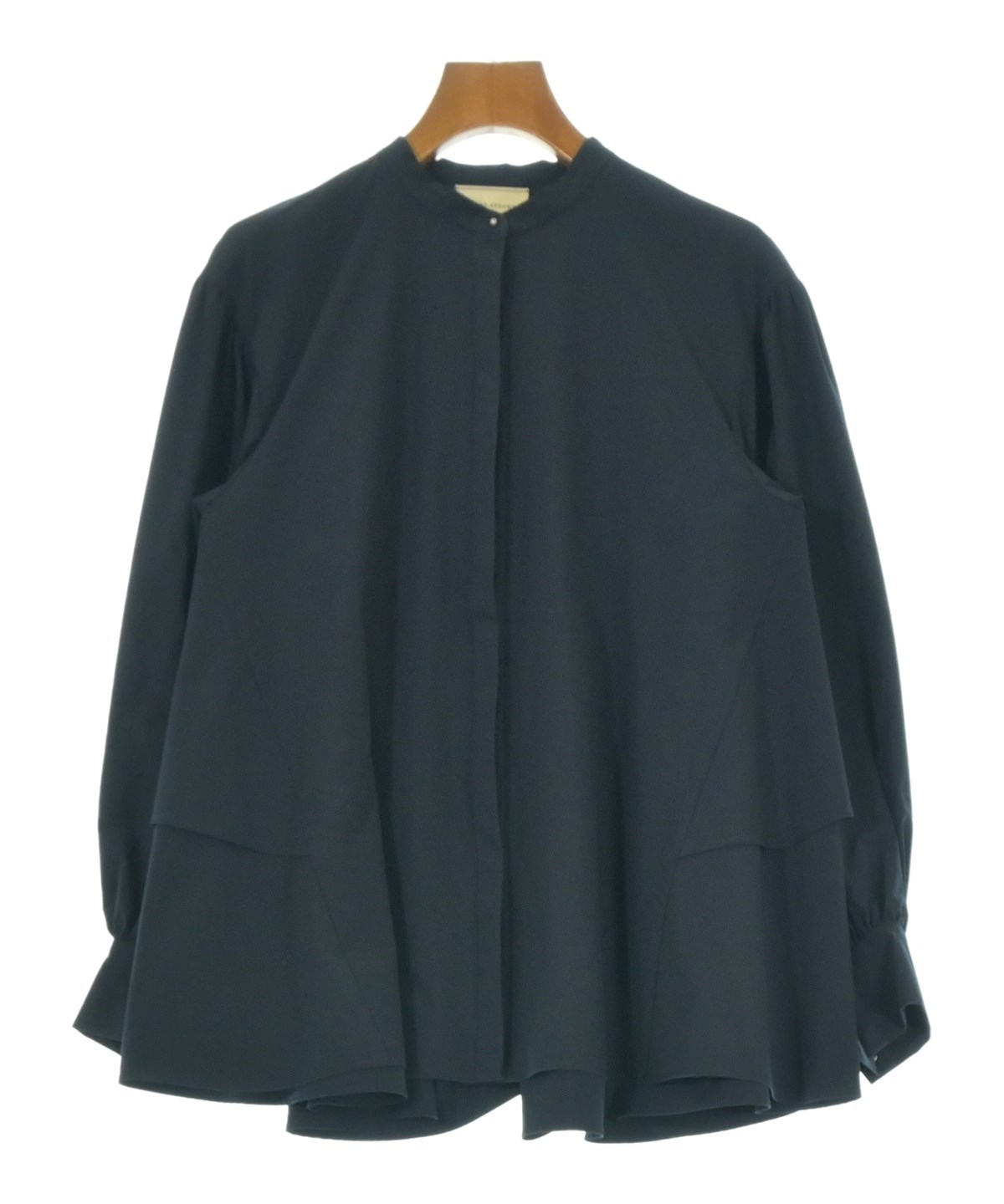 UNITED ARROWS（ユナイテッドアローズ）ブラウス 紺 サイズ:36(S位