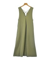 BARNEYS NEWYORK（バーニーズニューヨーク）ワンピース カーキ サイズ:F レディース/2200610822094