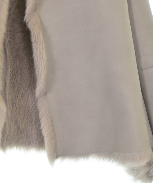 BARNEYS NEWYORK（バーニーズニューヨーク）その他 グレー サイズ:40(M位) レディース/2200609524015