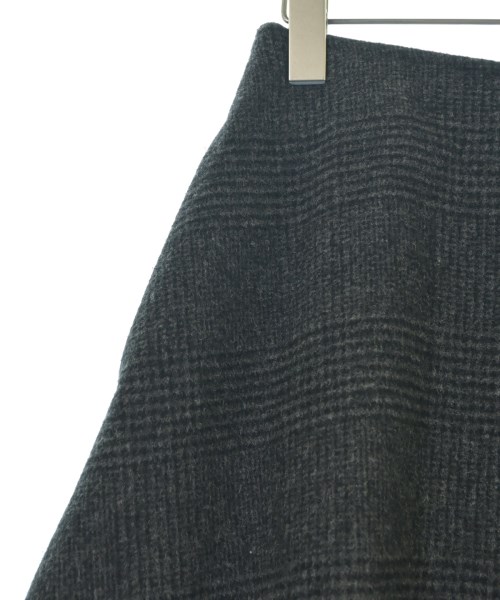 BARNEYS NEWYORK（バーニーズニューヨーク）ロング・マキシ丈スカート グレー サイズ:38(M位) レディース/2200706868210