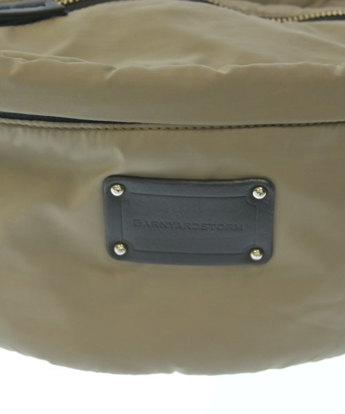 BARNEYS NEWYORK（バーニーズニューヨーク）ショルダーバッグ ベージュ サイズ:- レディース/2200661536056