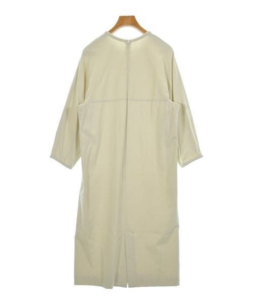 TOMORROWLAND（トゥモローランド）ワンピース ベージュ サイズ:36(S位) レディース/2200631297031