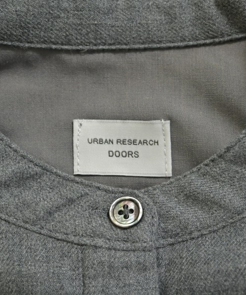 URBAN RESEARCH DOORS（アーバンリサーチドアーズ）カジュアルシャツ グレー サイズ:M レディース/2200640918095