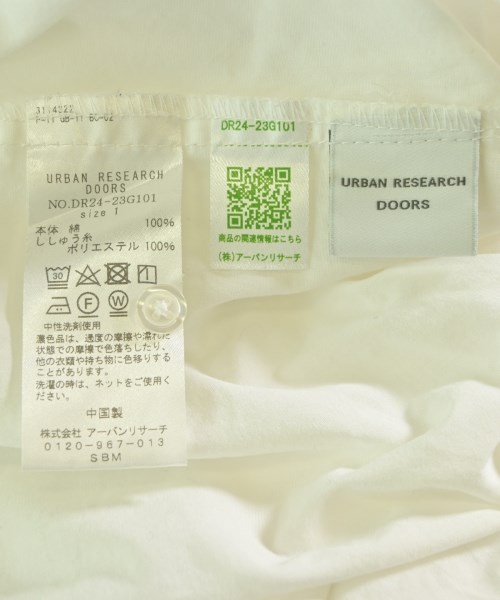 URBAN RESEARCH DOORS（アーバンリサーチドアーズ）カジュアルシャツ 白 サイズ:1(S位) レディース/2200604620026