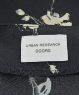 URBAN RESEARCH DOORS（アーバンリサーチドアーズ）カジュアルシャツ 黒 サイズ:ONE レディース/2200672393396