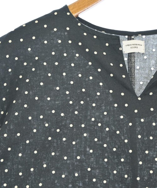 URBAN RESEARCH DOORS（アーバンリサーチドアーズ）カジュアルシャツ 黒 サイズ:M レディース/2200645138153