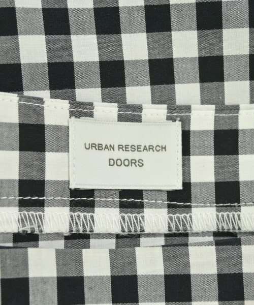 URBAN RESEARCH DOORS（アーバンリサーチドアーズ）カジュアルシャツ 黒 サイズ:ONE レディース/2200710504050
