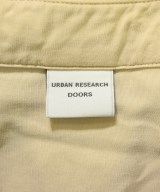 URBAN RESEARCH DOORS（アーバンリサーチドアーズ）カジュアルシャツ ベージュ サイズ:M レディース/2200705712026