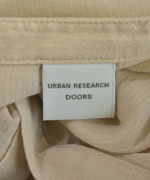 URBAN RESEARCH DOORS（アーバンリサーチドアーズ）カジュアルシャツ ベージュ サイズ:M レディース/2200724790012