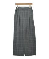 green label relaxing スラックス