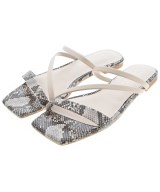 green label relaxing サンダル