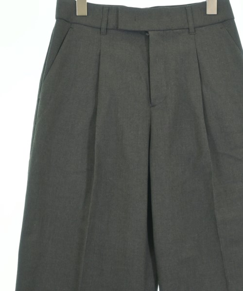 green label relaxing（グリーンレーベルリラクシング）スラックス グレー サイズ:38(M位) レディース/2200628948137