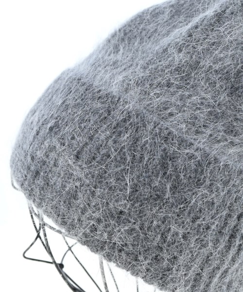 green label relaxing（グリーンレーベルリラクシング）ニットキャップ・ビーニー グレー サイズ:- レディース/2200656079162