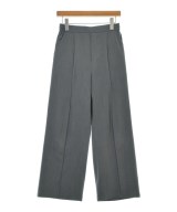 green label relaxing スラックス