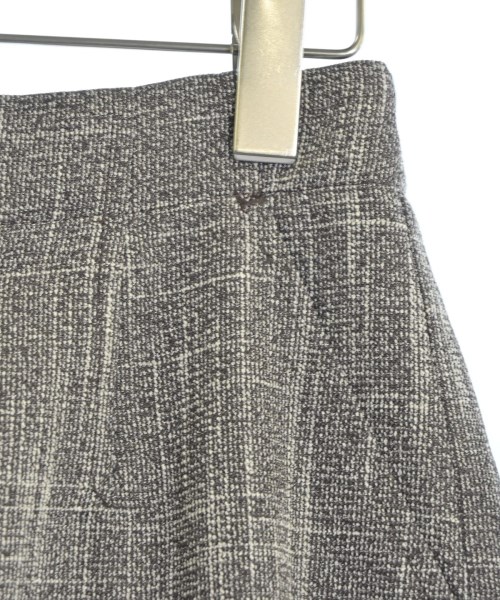 green label relaxing（グリーンレーベルリラクシング）スラックス 茶 サイズ:36(S位) レディース/2200667818040