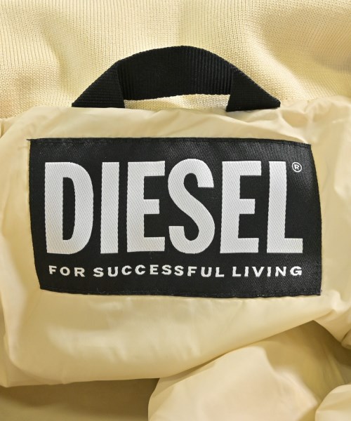 DIESEL（ディーゼル）ダウンジャケット/ダウンベスト ベージュ サイズ:XXS レディース/2200640254018