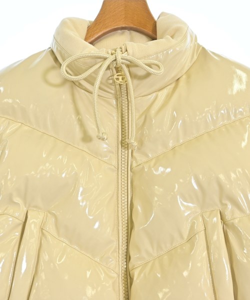 DIESEL（ディーゼル）ダウンジャケット/ダウンベスト ベージュ サイズ:XXS レディース/2200640254018