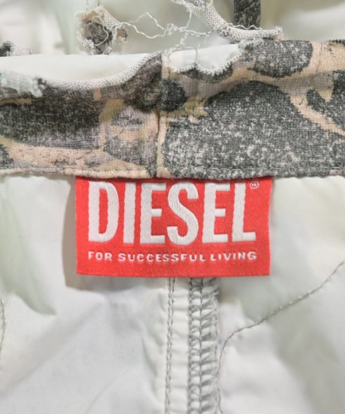 DIESEL（ディーゼル）ひざ丈スカート 白 サイズ:40(M位) レディース/2200620621038