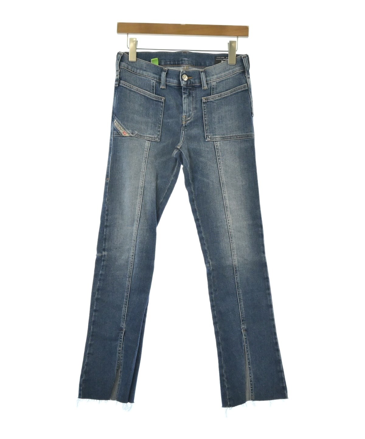 みっち様ディーゼル　レディース　デニムパンツ DIESEL（ディーゼル）の「レディース デニム スリム フレア D