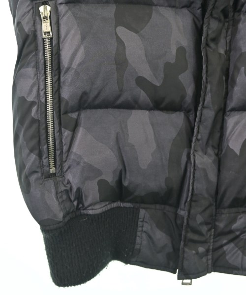AKM（エーケーエム）ダウンジャケット/ダウンベスト 黒 サイズ:XL メンズ/2200673039033