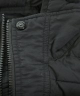 STONE ISLAND（ストーンアイランド）ダウンジャケット/ダウンベスト 黒 サイズ:S メンズ/2200509520018