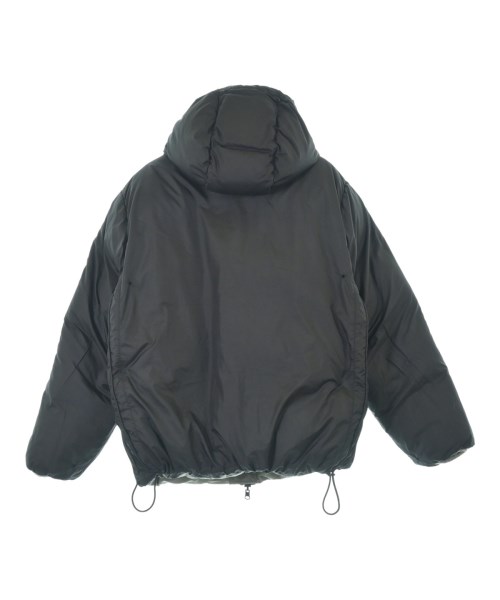 STONE ISLAND（ストーンアイランド）ダウンジャケット/ダウンベスト グレー サイズ:L メンズ/2200641870019