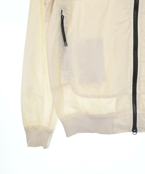 STONE ISLAND（ストーンアイランド）ブルゾン 白 サイズ:M メンズ/2200632800438