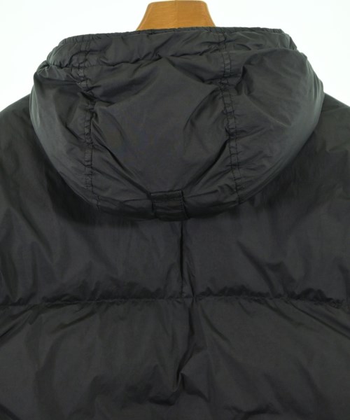 STONE ISLAND（ストーンアイランド）ダウンジャケット/ダウンベスト 黒 サイズ:M メンズ/2200617875024