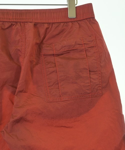 STONE ISLAND（ストーンアイランド）ショートパンツ 赤 サイズ:31(M位) メンズ/2200619790127