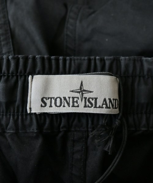STONE ISLAND（ストーンアイランド）ショートパンツ 黒 サイズ:29(S位) メンズ/2200673474186