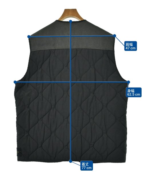 STONE ISLAND（ストーンアイランド）ダウンジャケット/ダウンベスト 黒 サイズ:XL メンズ/2200674794023