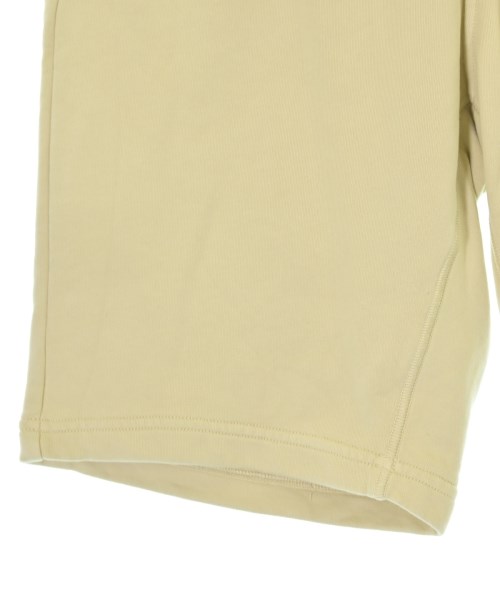 STONE ISLAND（ストーンアイランド）ショートパンツ ベージュ サイズ:M メンズ/2200681084070