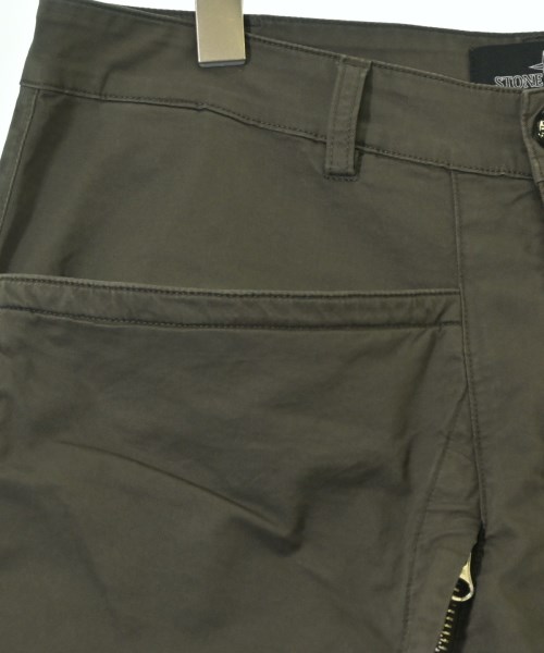 STONE ISLAND（ストーンアイランド）ショートパンツ カーキ サイズ:46(M位) メンズ/2200701515089