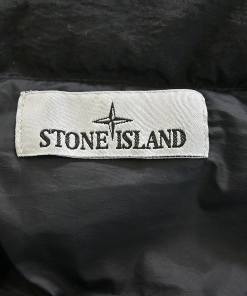 STONE ISLAND（ストーンアイランド）ダウンジャケット/ダウンベスト 黒 サイズ:L メンズ/2200651184021