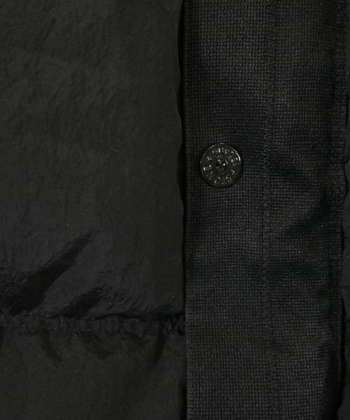 STONE ISLAND（ストーンアイランド）ダウンジャケット/ダウンベスト 黒 サイズ:L メンズ/2200651184021