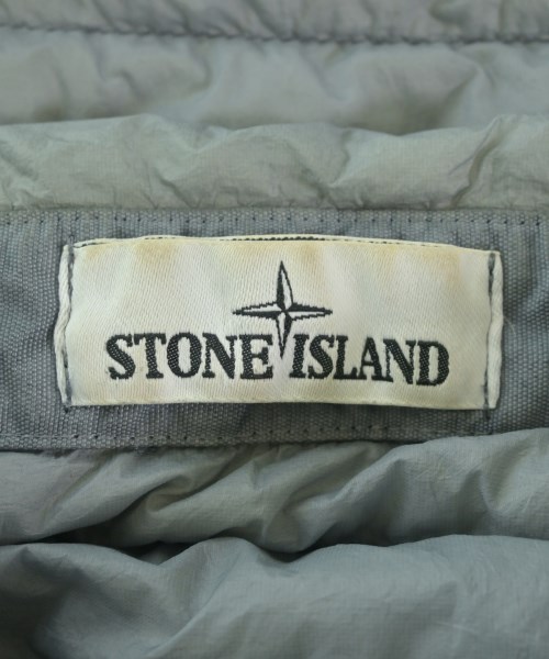 STONE ISLAND（ストーンアイランド）ダウンジャケット/ダウンベスト グレー サイズ:L メンズ/2200718447045