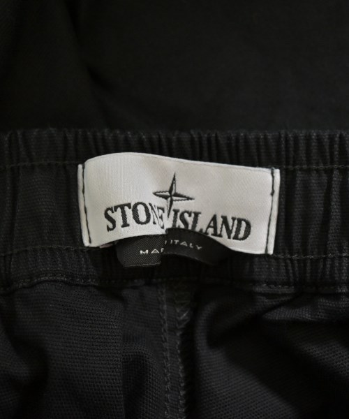 STONE ISLAND（ストーンアイランド）ショートパンツ 黒 サイズ:31(M位) メンズ/2200651627030