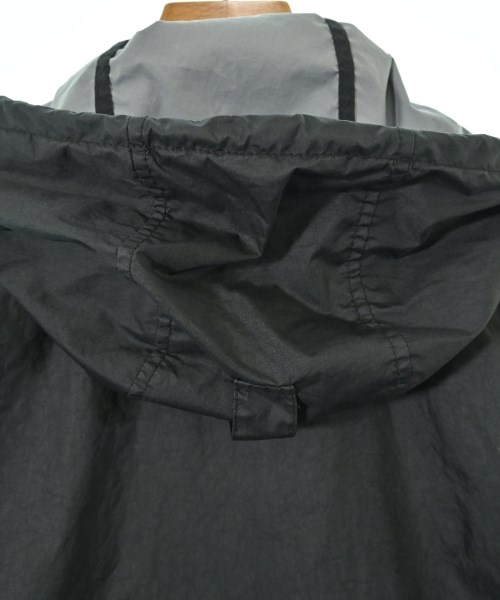 STONE ISLAND（ストーンアイランド）マウンテンパーカー 黒 サイズ:M メンズ/2200667566033