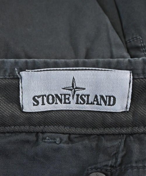 STONE ISLAND（ストーンアイランド）ショートパンツ 黒 サイズ:36(XXL位) メンズ/2200670998104