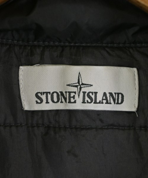 STONE ISLAND（ストーンアイランド）ダウンジャケット/ダウンベスト 黒 サイズ:L メンズ/2200729376044