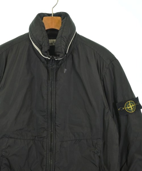 STONE ISLAND（ストーンアイランド）ダウンジャケット/ダウンベスト 黒 サイズ:L メンズ/2200729376044