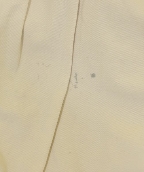 STONE ISLAND（ストーンアイランド）ショートパンツ 白 サイズ:32(L位) メンズ/2200725937058