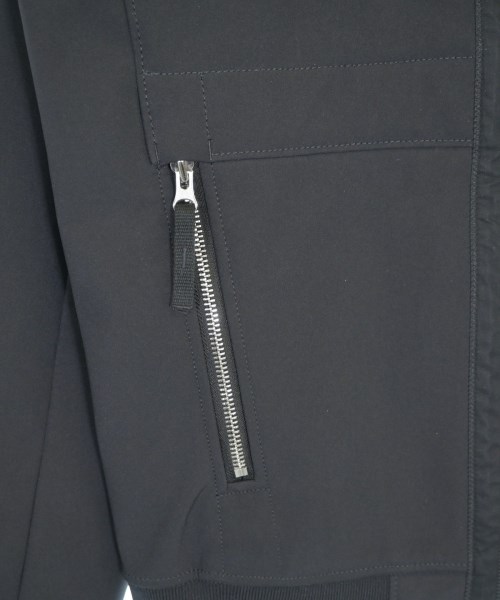 STONE ISLAND（ストーンアイランド）マウンテンパーカー 黒 サイズ:S メンズ/2200687139026