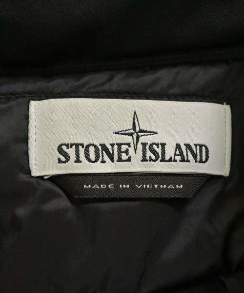 STONE ISLAND（ストーンアイランド）ブルゾン 黒 サイズ:S メンズ/2200687312016