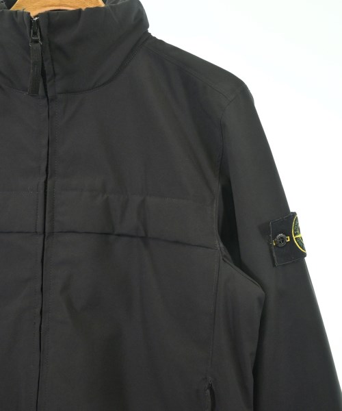 STONE ISLAND（ストーンアイランド）ブルゾン 黒 サイズ:S メンズ/2200687312016
