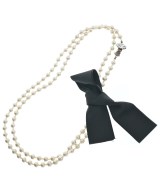 petite robe noire ネックレス